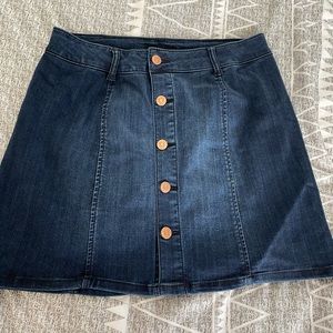 Denim skirt